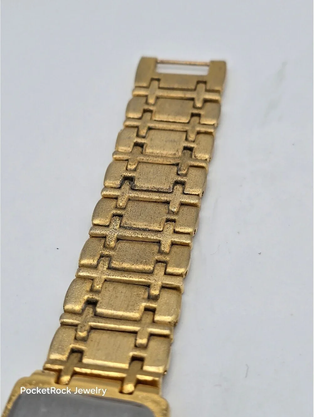 John Weitz Women’s Silver Dial Gold Tone Bracelet Watch